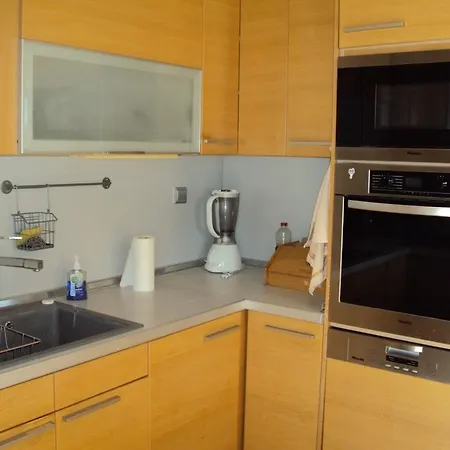 Διαμέρισμα Seaview Central *